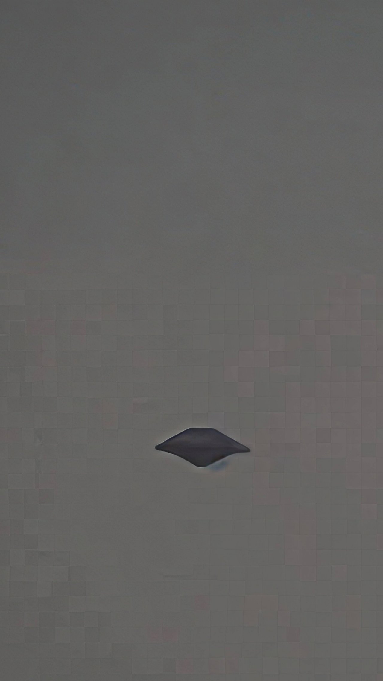 В Бразилии засняли пролетающие в небе "Тарелкообразное" НЛО!?🛸