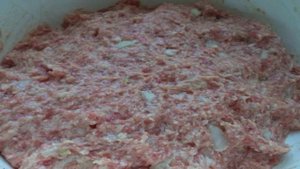 Котлеты под сметанным соусом