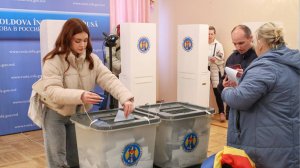 Выборы в Молдове: в Москве открылись избирательные участки. Как проходит голосование?