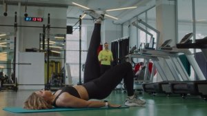 Ягодичный мост с пола унилатеральный