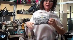 Новое поступление. Стильная модель сумки. Тренды сезона. Вышивка великолепная.