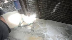 Зачистка швов на камне