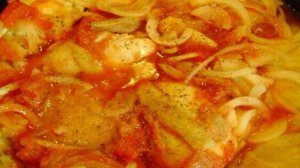 Курица, жареная с грибами