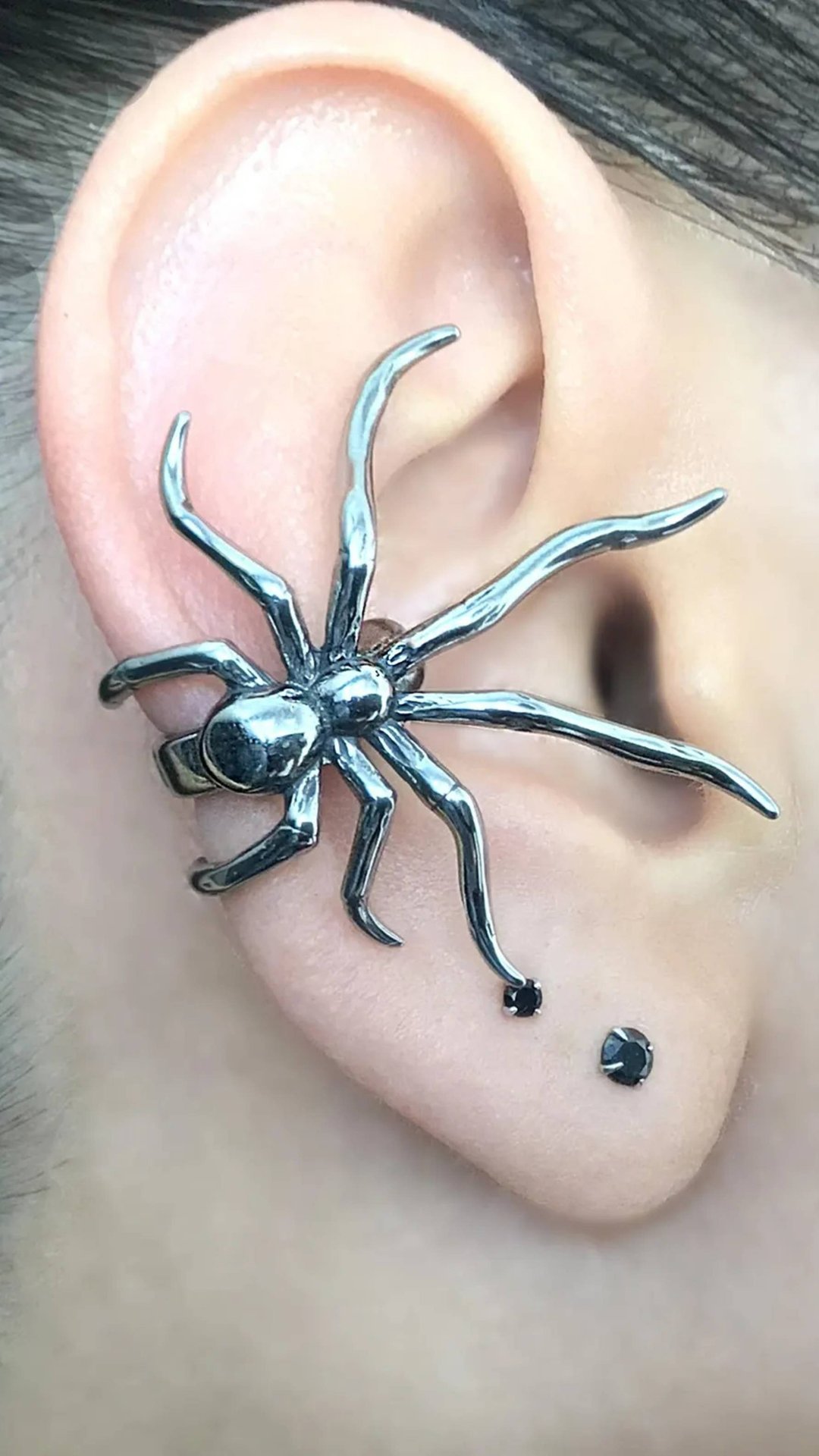 Кафф без прокола "Странствующий паук" из коллекции Animalistics от StarfallShop