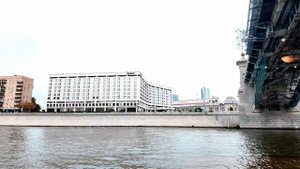 пленум прогулка по москва реке.