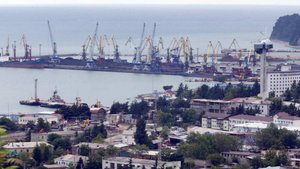 Генпрокуратура подала иск к владельцу и экс-бенефициарам порта Туапсе