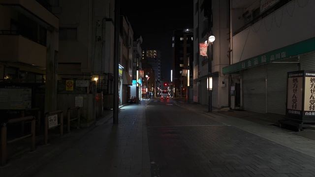 Летняя ночная прогулка по старым улицам Синагавы, Токио. смотреть онлайн
