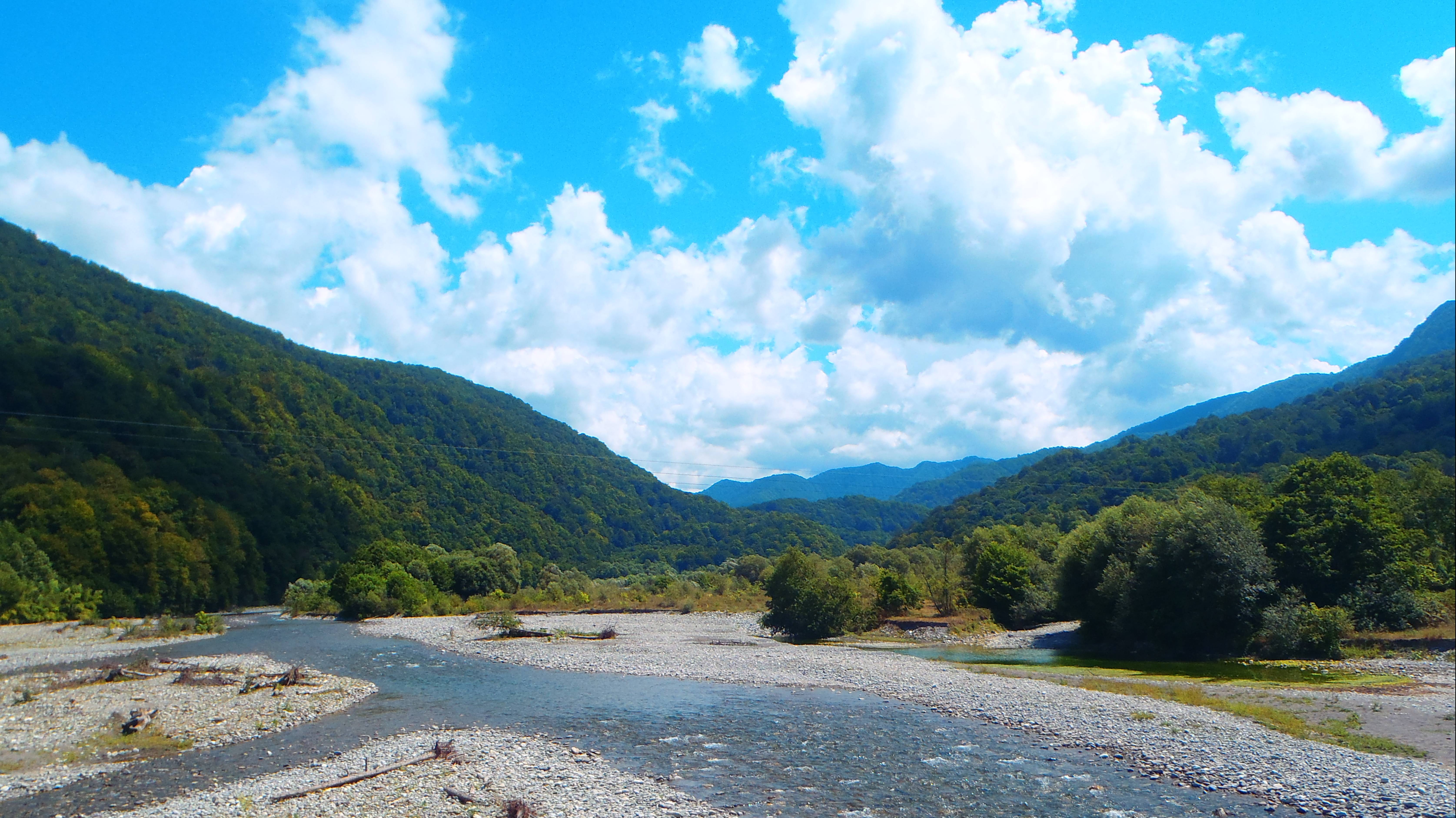 Во это поток ! Каткова щель. Река Чухукт после дождя.