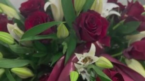 Композиции из живых цветов для церемонии прощания с Тиграном Кеосаяном