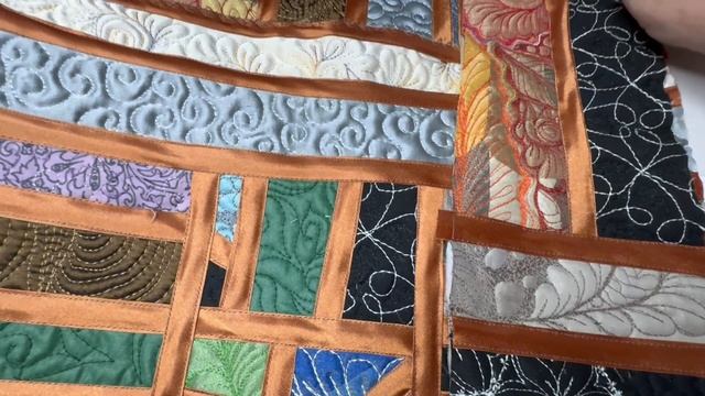 Как я использую обрезки стежки.#красивыеподушки #стеганыеподушки #текстильвинтерьере смотреть онлайн