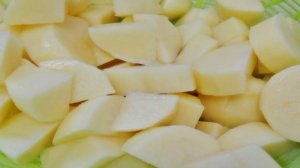 Картофельный салат с луком