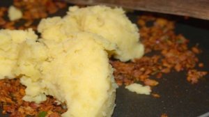 Картофельный кебаб с яйцом