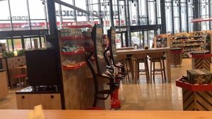 Еду в Анапу. Крутая заправка Лукойл. Кафе, детская игровая, тренажерка, беседки.