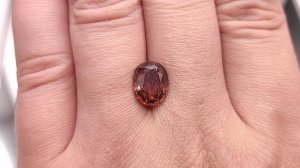 Циркон Гиацинт овал 4.83 ct. Танзания + гемм. заключение