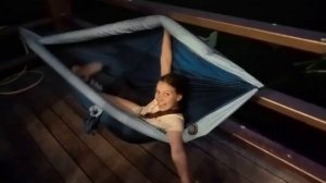 {cb8c2ba4-286a-4a5e-8f92-5e27e75746f9}