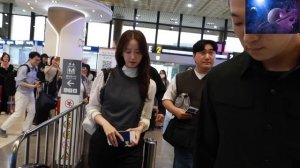 Очаровательная ИМ ЮНА! Пару минут назад... ВИДЕО В 2К!