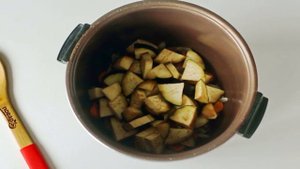 Кус-кус с овощами в мультиварке