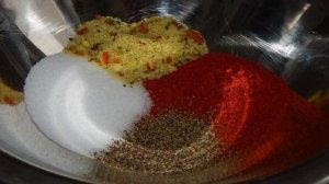 Курица на бутылке в духовке