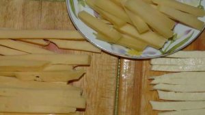 Мясной рулет из свинины с беконом