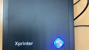 Принтер для печати на этикетке Linerless (без подложки).