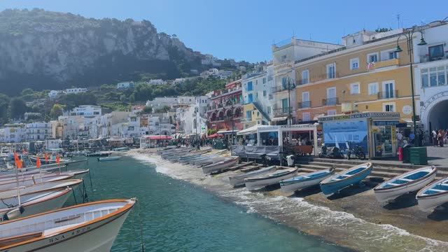 Италия. Пешеходная экскурсия по Капри в формате 4К