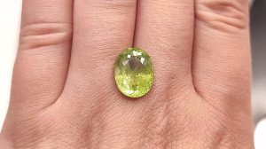 Хризолит овал 3.06 ct. Пакистан + гемм. заключение