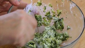 Мясной рулет с брокколи