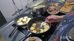 29.09.2035.влог...сварила холодец а сливы загубила