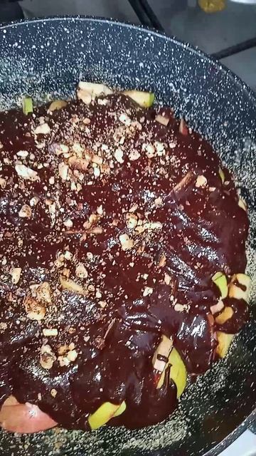 Шоколадная шарлотка