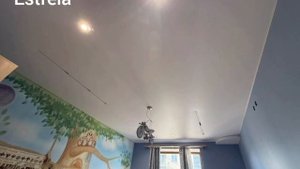 Матовый натяжной потолок в детскую