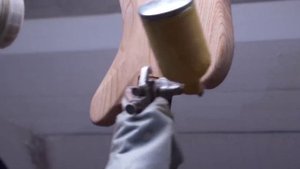 Мини - производство электрогитар