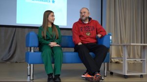 В Магадане стартовал новый проект для школьников «100 вопросов лидеру» (0+)