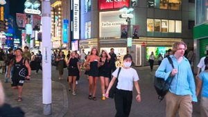 Ночной Токио: расслабляющая прогулка от Харадзюку до Сибуи под звездами! 🌌🚶