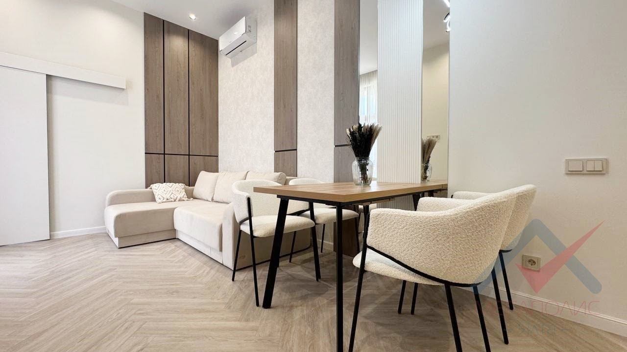 В продаже 3- комнатная квартира в Ялте, ЖК Никитский дворец смотреть онлайн