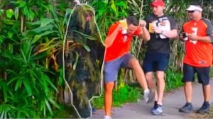 BUSHMAN SCARE PRANK AT TAMPA BAY BUCCANEERS vs PHILADELPHIA EAGLES