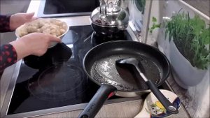 Готовлю Пельмени на сковороде Быстрый обед Домашняя еда Кухня Рецепты