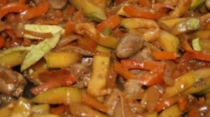 Курица острая с овощами