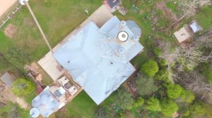 Находиться в живописнейшем месте на реке Большая Пудица