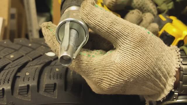 Дошиповка зимних колес , как продлить жизнь ваших шин смотреть онлайн