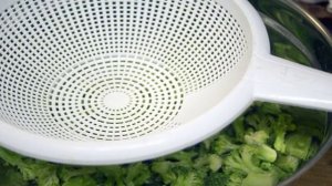 Картофельный суп с брокколи и ветчиной