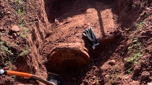 Нашёл большой двигатель с поршнями. С трудом погрузил его в прицеп. Какую прибыль получил?
