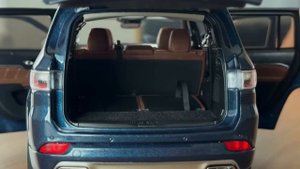 Марк получает 1_18 Jeep Grand Commander и сравнивает его с внедорожниками Range Rover и Acura RDX