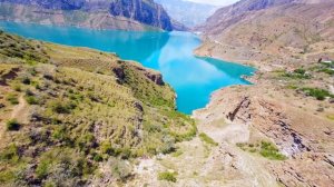 Дагестан. Глубина неба. Прозрачность вод. Высота гор.