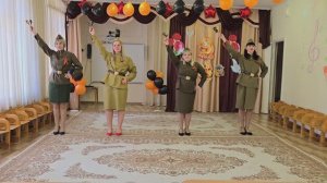 Оркестр  "Катюша", квартет ложкарей "Горенка"