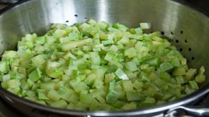 Кабачковая икра тушеная