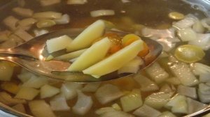 Картофельный суп с фрикадельками