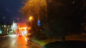 Вещаю из темноты.
Наша бесхитростность и простота нам только вредит.