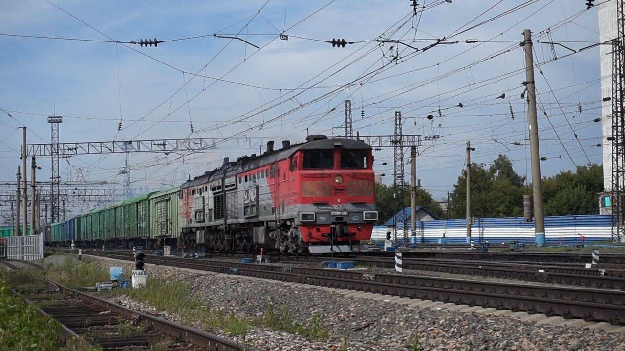 Тепловоз 2ТЭ10М-3261Б/3541А. Отправление. Звук 10Д100.