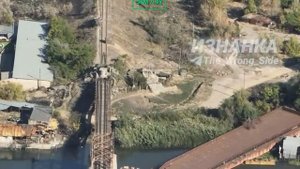 Прилет ЛМУРа в ПВД 34 ОБрБО ВСУ в районе Херсона.