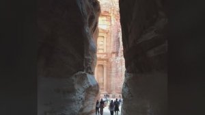 Петра в Иордании считается одним из чудес света!